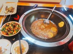 -炖四方东北铁锅炖·烧烤小龙虾(中豪国际店)