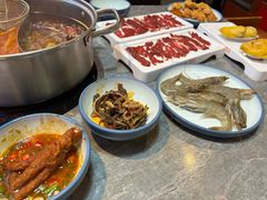 -罗二娘·鲜切牛自助火锅(罗湖东门步行街店)