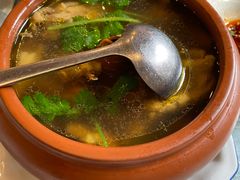 -小厨子私房菜·云南美食店