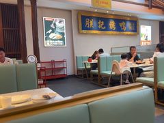 -阿瓦山寨·湘菜现炒·剁椒鱼头王(咸阳总店)
