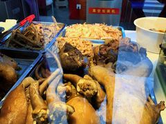 -王浩儿纪六孃甜皮鸭(东大街店)