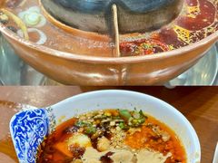 鸳鸯锅-楼外楼大刀肉传统火锅居(博学路店)