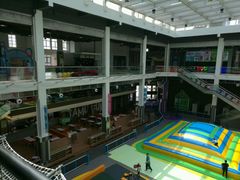 -蒙特利亲子乐园