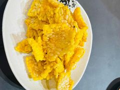 咸蛋黄锅巴-聚汇三少·龙虾·中餐厅(莫邪路新天地店)