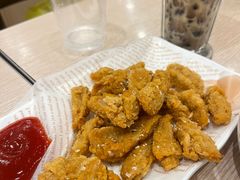 -佰搭果·广式茶餐厅(西华路店)