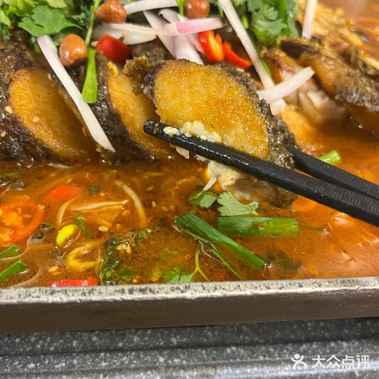 小丫头烤烤鱼🐟