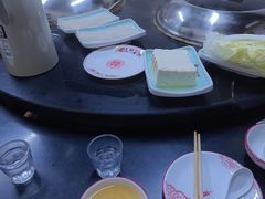 -高家小院铁锅炖大鹅(哈西高铁站店)