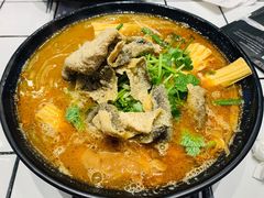 -肥汁米蘭香港米线(长宁来福士店)