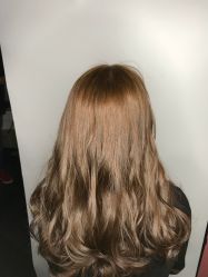 -诗悦发型SALON·圣罗兰店