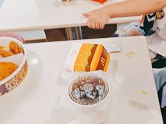 -麦当劳(汉口火车站候车室店)