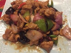 -闯关东东北农家菜(崂山石老人店)