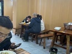 -王菊美食街·王菊面馆(总店)