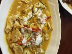 -Dang restaurant (patong phuket)