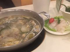 -一席地·本地鸡窝·杭帮鸡火锅(萧山银隆百货店)
