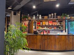 -小三峡食府(西五路店)