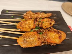 -肥肥虾庄·金牌油焖大虾(汉口城市广场店)