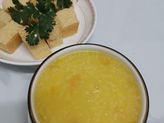 -正宗普宁豆干坊·洪记砂锅粥(红领巾路店)