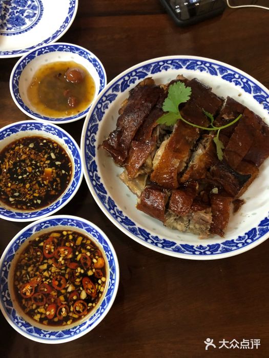 水墨食舍烧鹅图片