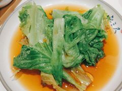 白灼时蔬-馋三尺蟹粉小笼(人民广场店)