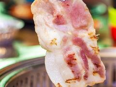 -烤圣自助美食音乐餐厅
