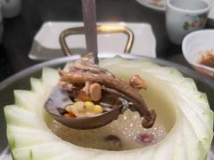 -得意咚瓜·顺德鱼生·冬瓜火锅(深圳首店)