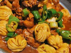 -俭寨大盘鸡·手抓肉·烧烤新疆菜(乌苏路店)