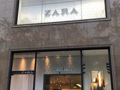 -ZARA(世贸天阶店)