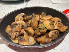 黑松露烤蘑菇-CRAZYONES西班牙海鲜饭(上海美罗城店)