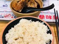 -万和春排骨砂锅米饭(新业广场店)