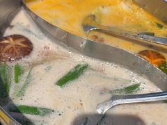-四季喧黔味豆米火锅(万达广场店)