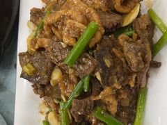 -六和聚传统烤鸭.天津菜(和平店)