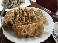 -溢心园香河肉饼总店