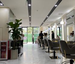 -3AM HAIR SALON染发接发