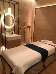 -苑苑vbeauty科技美容SPA