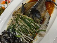 -万龙洲海鲜(大兴绿地缤纷城店)