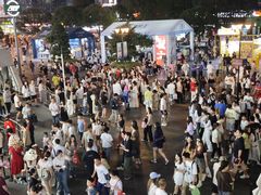 -观音桥步行街