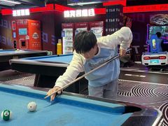 -DEDE APU潮玩运动聚乐部(观音桥店)