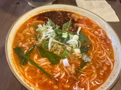 -叁窝雀·云南小锅米线(万象汇店)
