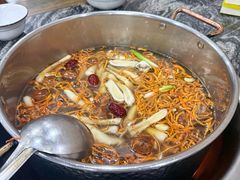 -乳仔牛牦牛汤锅 烤羊排(松潘古城店)