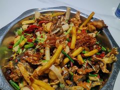干锅牛蛙-馋嘴蛙火锅