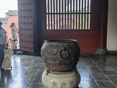 -开封府