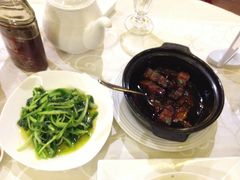 炒鸡好吃的红烧肉！虽然只有四块！-苏州香山国际大酒店