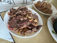-闫家驴肉老店(华电一校店)