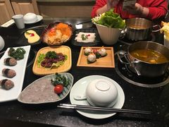 -锅季·捞王旗下小火锅(虹桥火车站店)