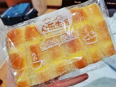 奶霜面包-心乐生活新鲜屋(星海广场店)