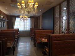 卡座-青年公社烤鸭(青年路店)