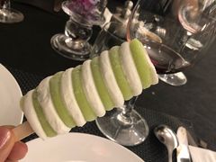 -圣丰索菲特·2 On 988 Café 自助餐厅