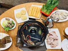 -濠轩阁特色生蚝火锅总店