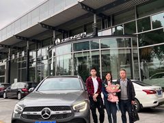 -上海星瀚奔驰4S店(红柳路店)