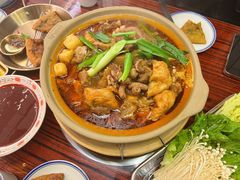 -沙胆彪炭炉牛杂煲(上海日月光广场店)